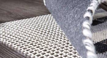 Антискользящая подложка под ковер - аксессуар или необходимость?